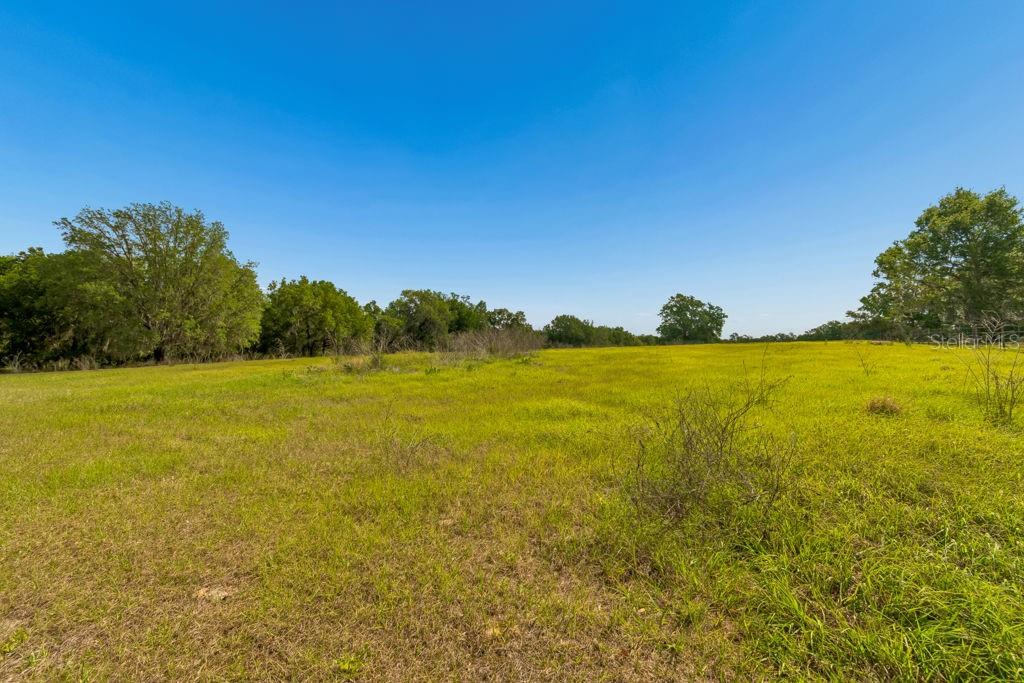 LAKEVIEW XINGS-PH 3 - Land
