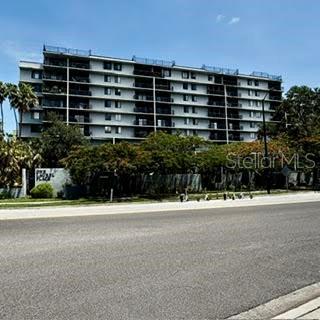 Virtually Staged. “Welcome to 201 W Laurel St, Unit 703, in the heart of downtown Tampa! This updated 2-bed, 2-bath condo features fresh paint, new flooring, and sweeping downtown views. This condo features a split floor plan, a large living room, a community pool, and lots of open parking. Walk to the Straz Center, parks, Tampa Theatre, restaurants, and Riverwalk. Just minutes to TPA. Enjoy the best of Tampa living!”