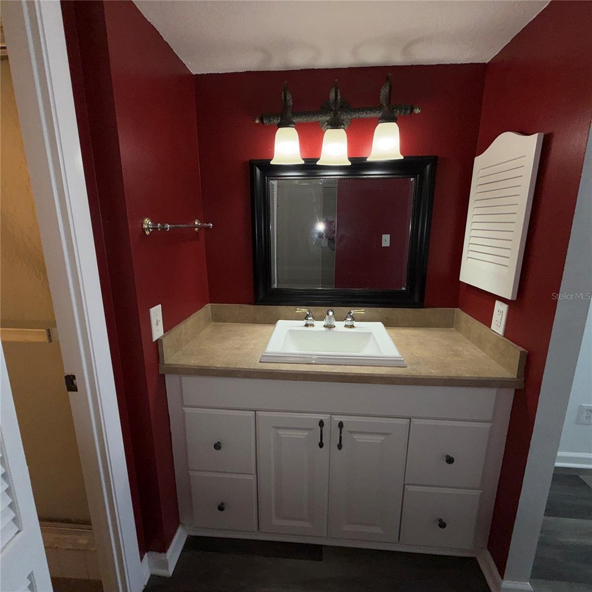 ONE LAUREL PLACE A CONDO - Residential