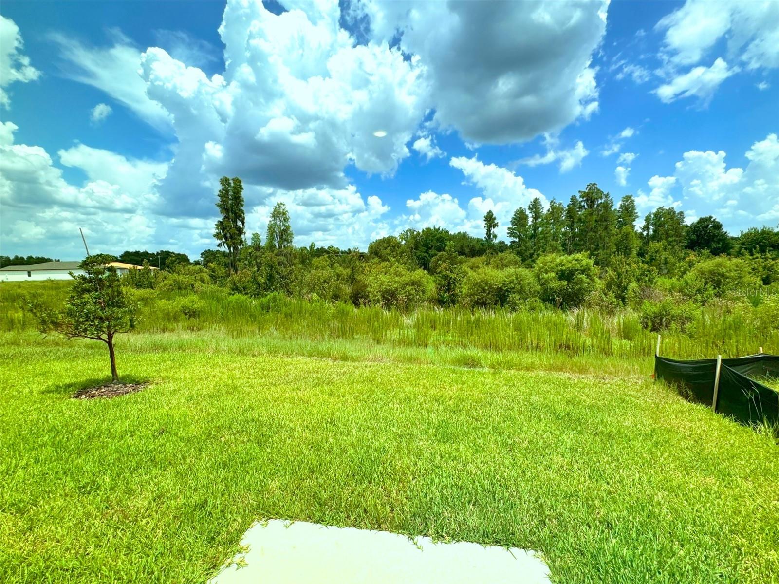 TWO RIVERS - Residential Lease
