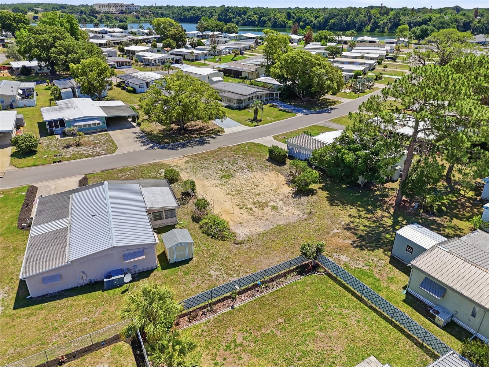 TAVARES LAKE FRANCES ESTATES - Land