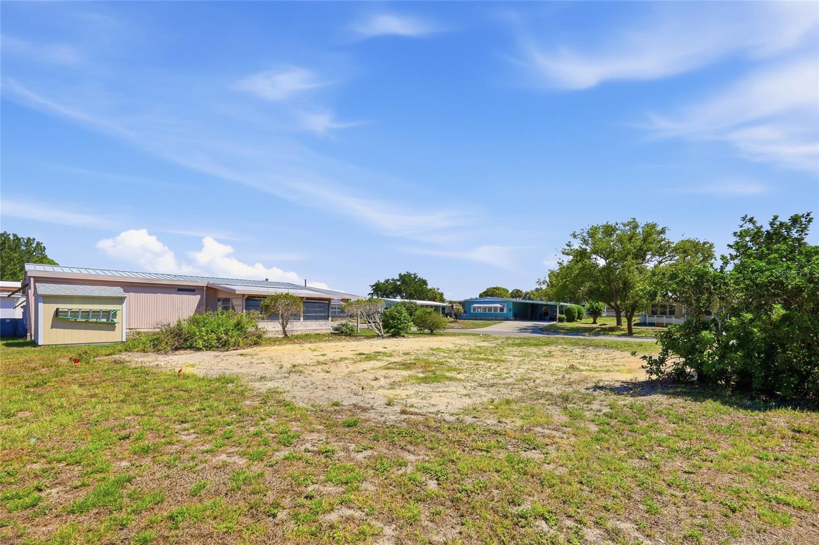 TAVARES LAKE FRANCES ESTATES - Land