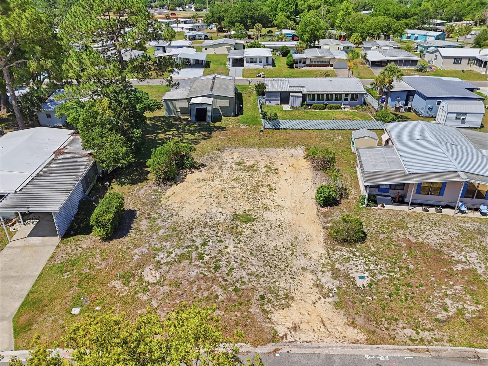 TAVARES LAKE FRANCES ESTATES - Land