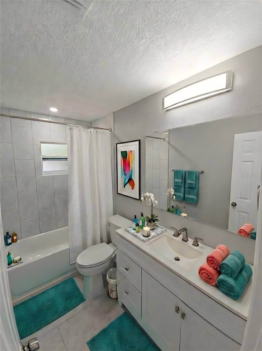 BAYFRONT MANOR - Residential Lease