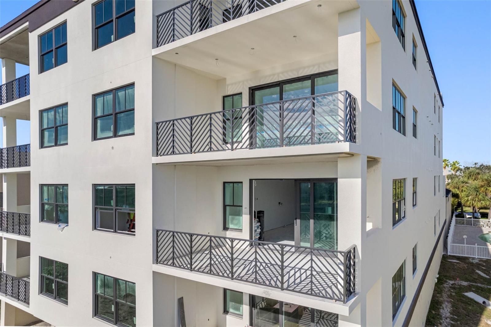 QUIET COVE CONDOMINIUM - Residential