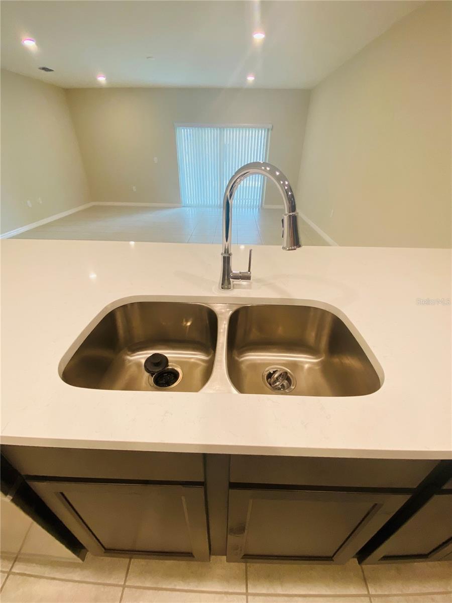 FIESTA KEY PH 2 - Residential