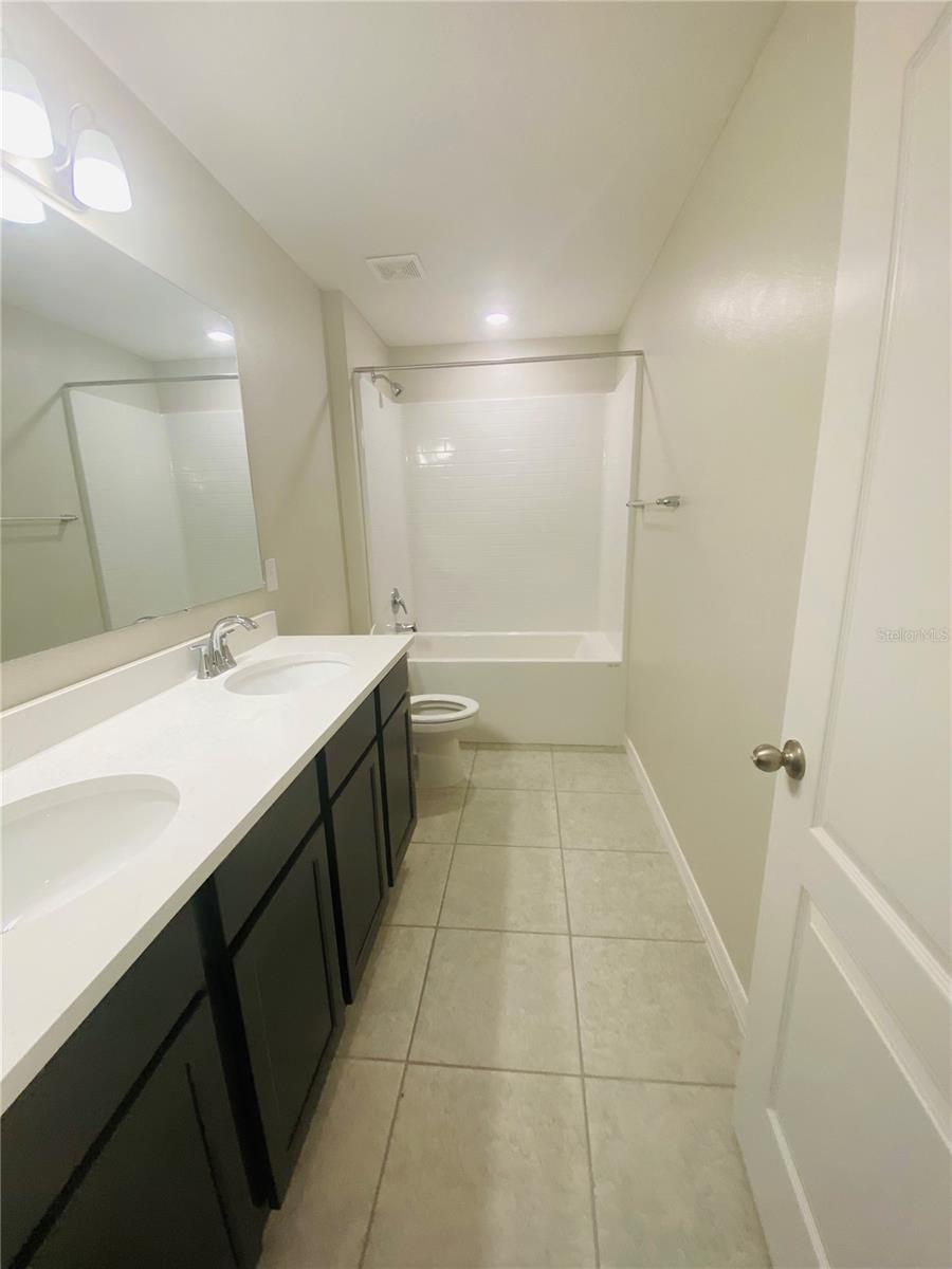 FIESTA KEY PH 2 - Residential