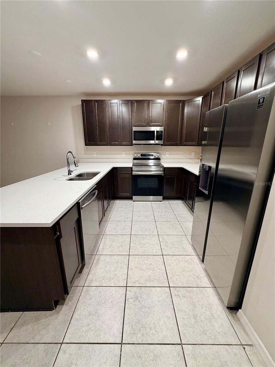 FIESTA KEY PH 2 - Residential