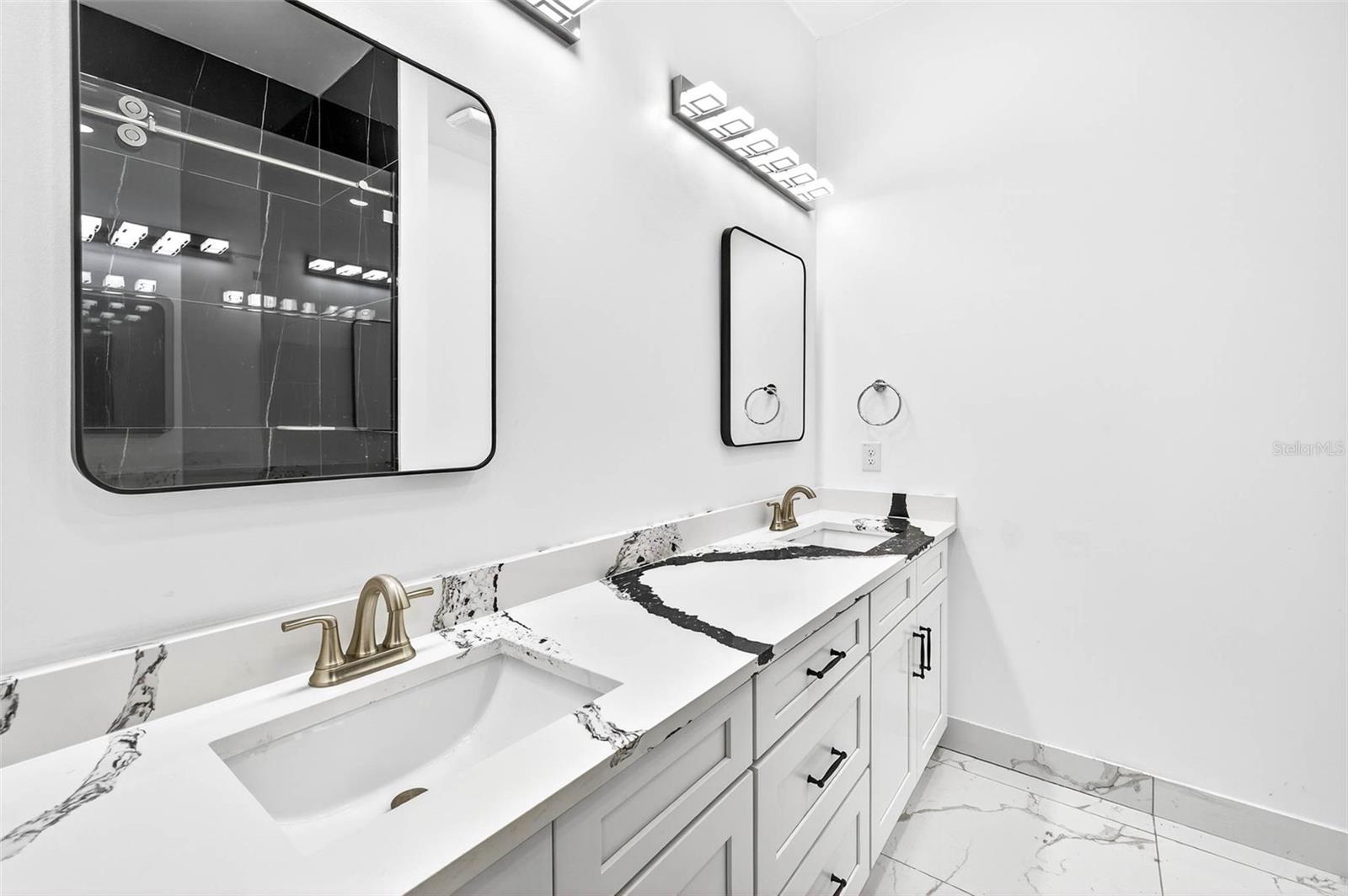 TEMPLE TERRACE TOWNSITE - Residential