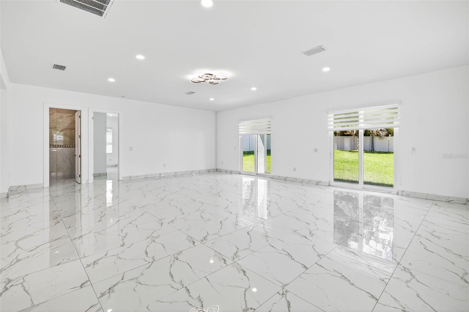 TEMPLE TERRACE TOWNSITE - Residential