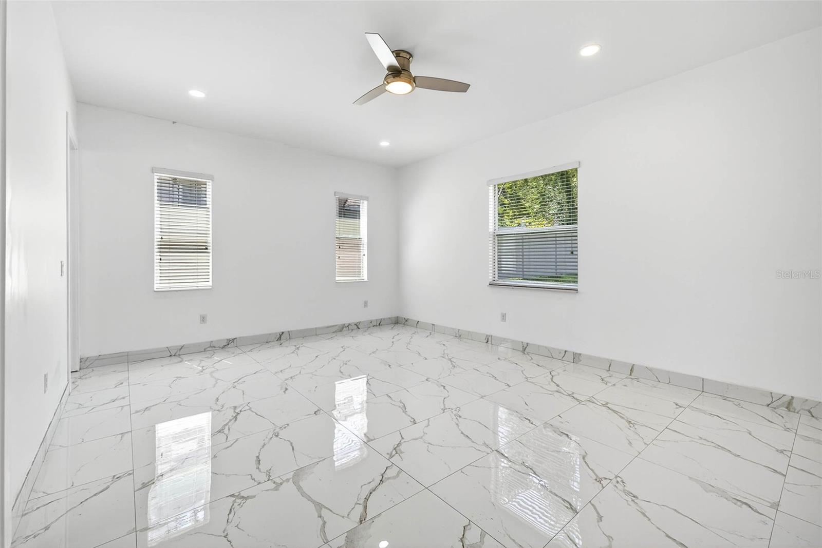 TEMPLE TERRACE TOWNSITE - Residential