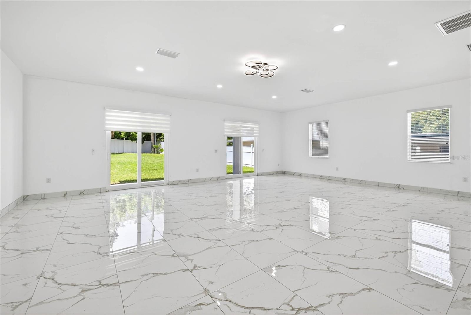 TEMPLE TERRACE TOWNSITE - Residential