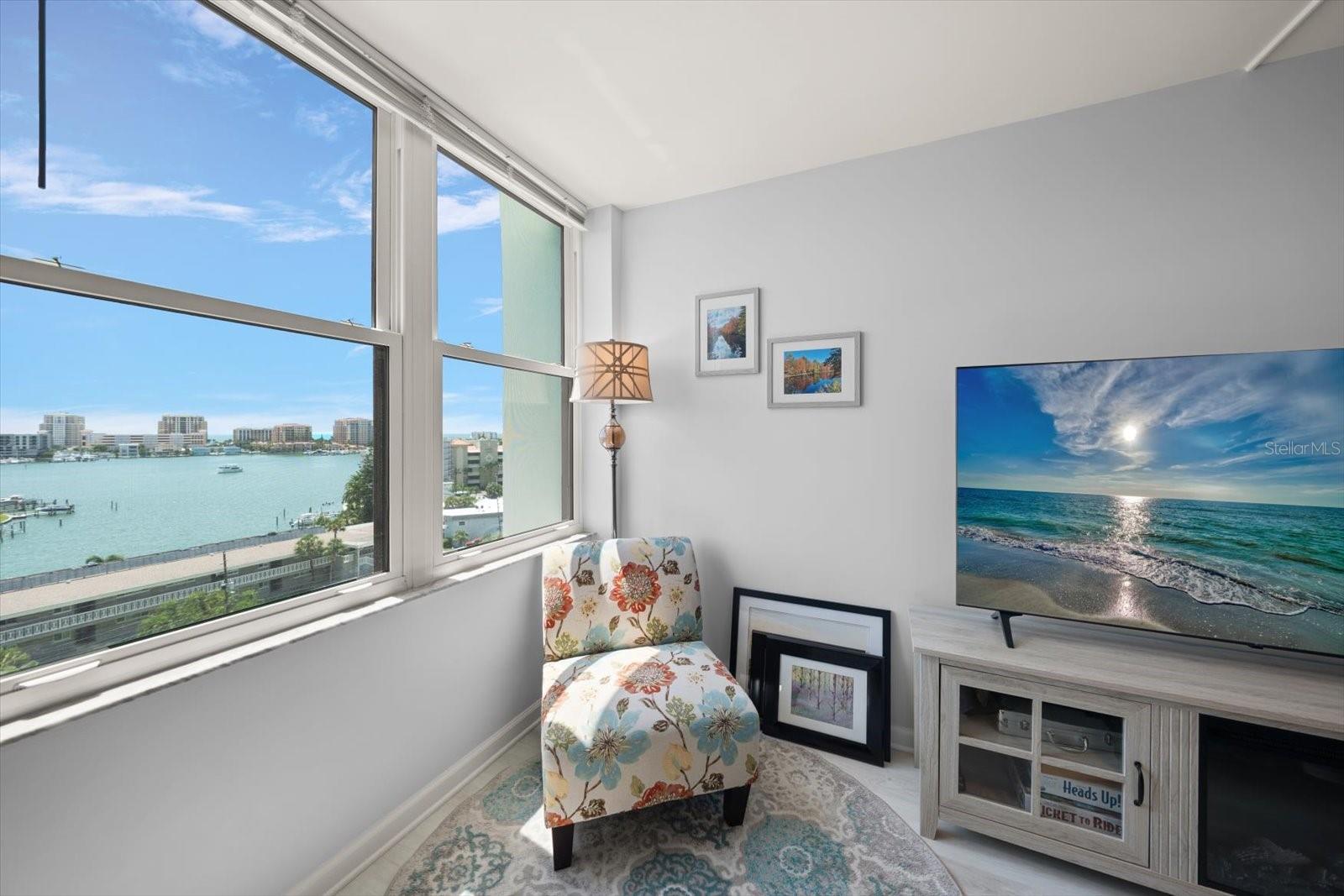 STARBOARD TOWER - Residential