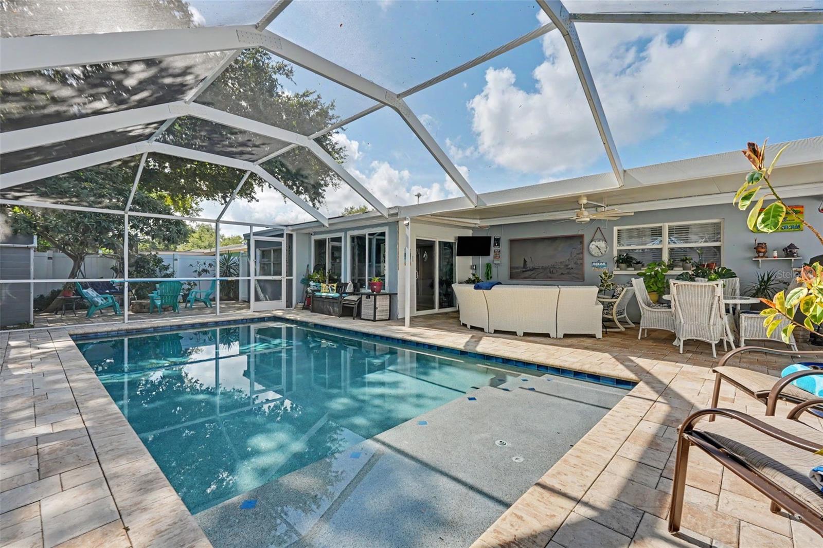 IMPERIAL GROVES - Residential