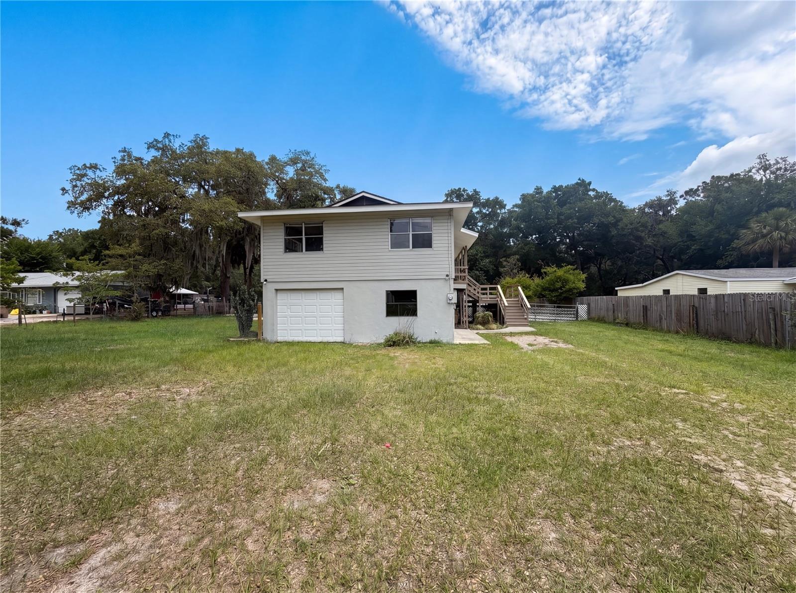 ORLANDO HILLS - Residential