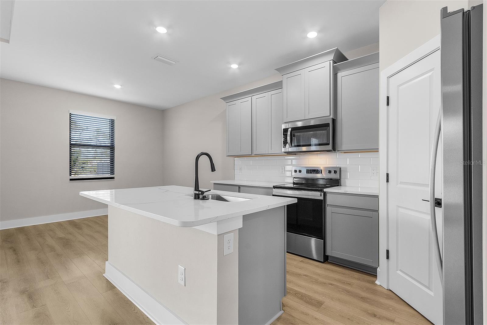 LAKE GALLAGHER SUB - Residential