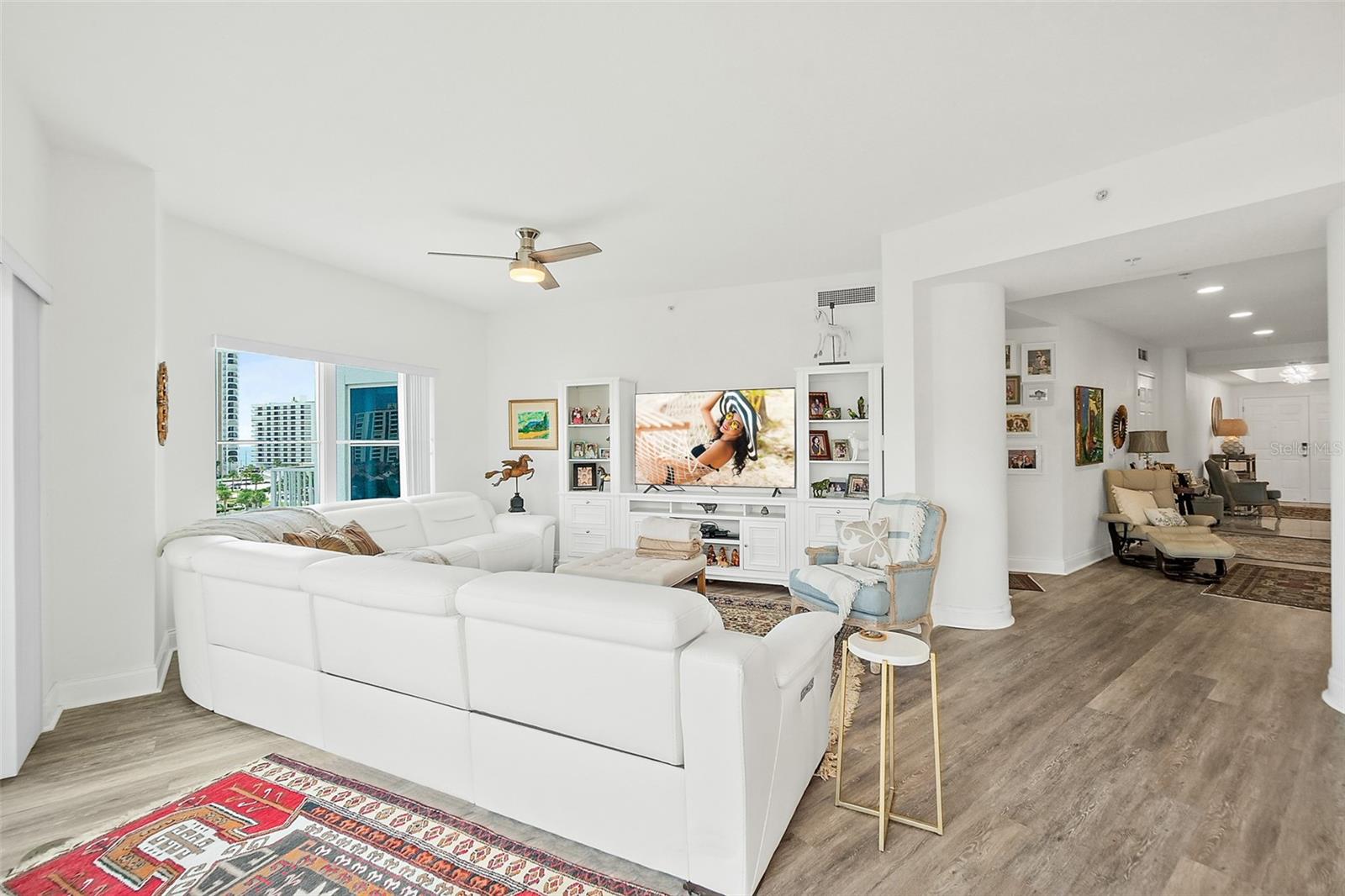 OCEANS GRAND CONDO - Residential