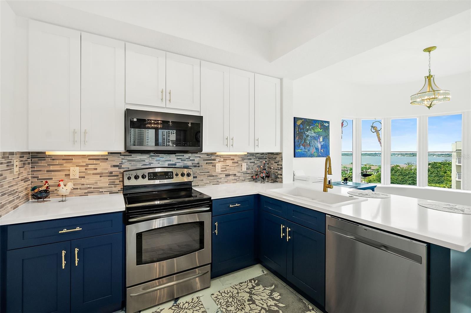 OCEANS GRAND CONDO - Residential