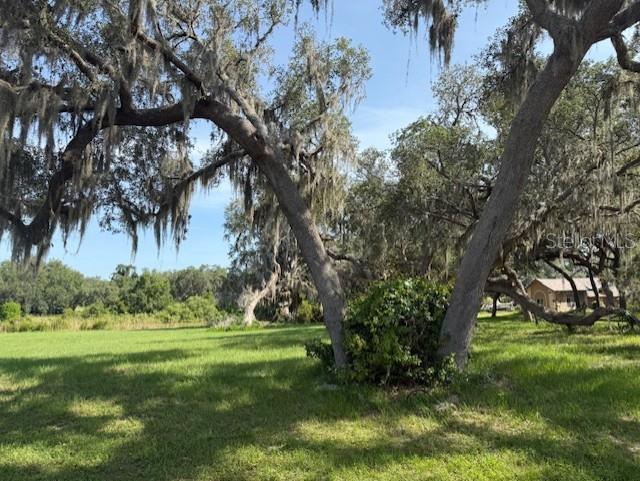 Beautiful Corner Lot - Prime property in a Quality Inverness Neighborhood!  If you are looking for a peaceful setting to build your forever dream home, look no further!  This spacious corner lot in Baymeadows offers the perfect opportunity in a well-established single family neighborhood.  This community is surrounded by beautiful homes, mature trees, and an ideal setting for the construction of your new home.  This property is located only 3.5 miles from downtown Inverness, and the popular Withlacoochee Bike Trail.  This community allows for the perfect balance of quiet residential living with convenient access to shopping centers, restaurants, medical and schools.  You will love your view of the pond in your own back yard and can relax and unwind with this gorgeous setting.  This lot is a must see - beautiful area and beautiful setting!