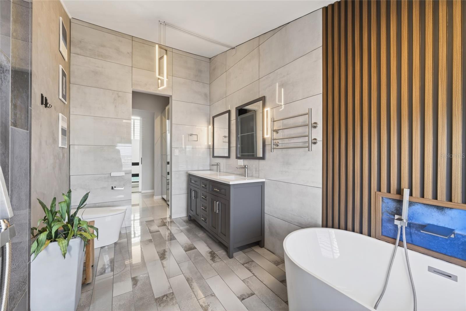 ISLA SAN MIGUEL - Residential