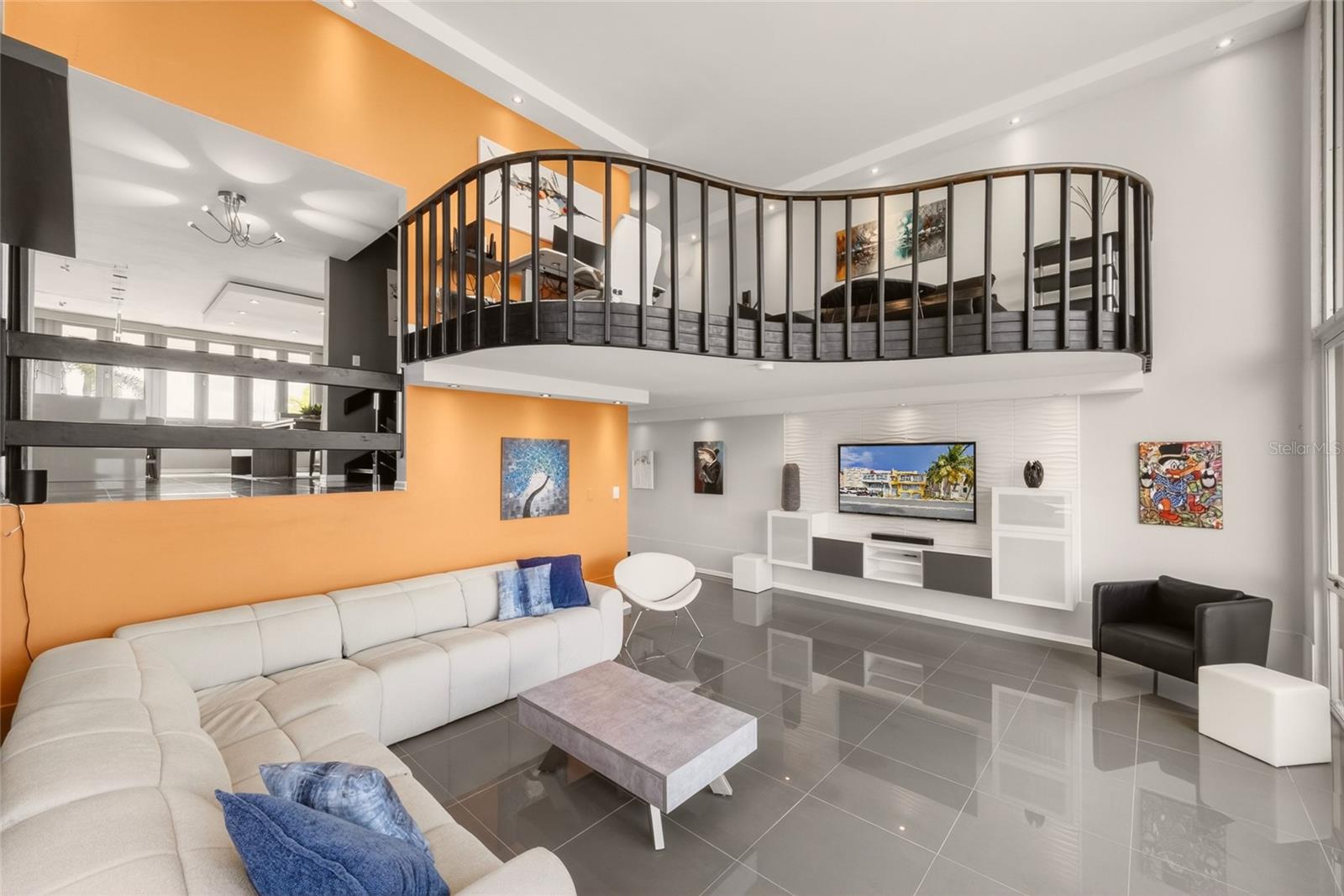 ISLA SAN MIGUEL - Residential