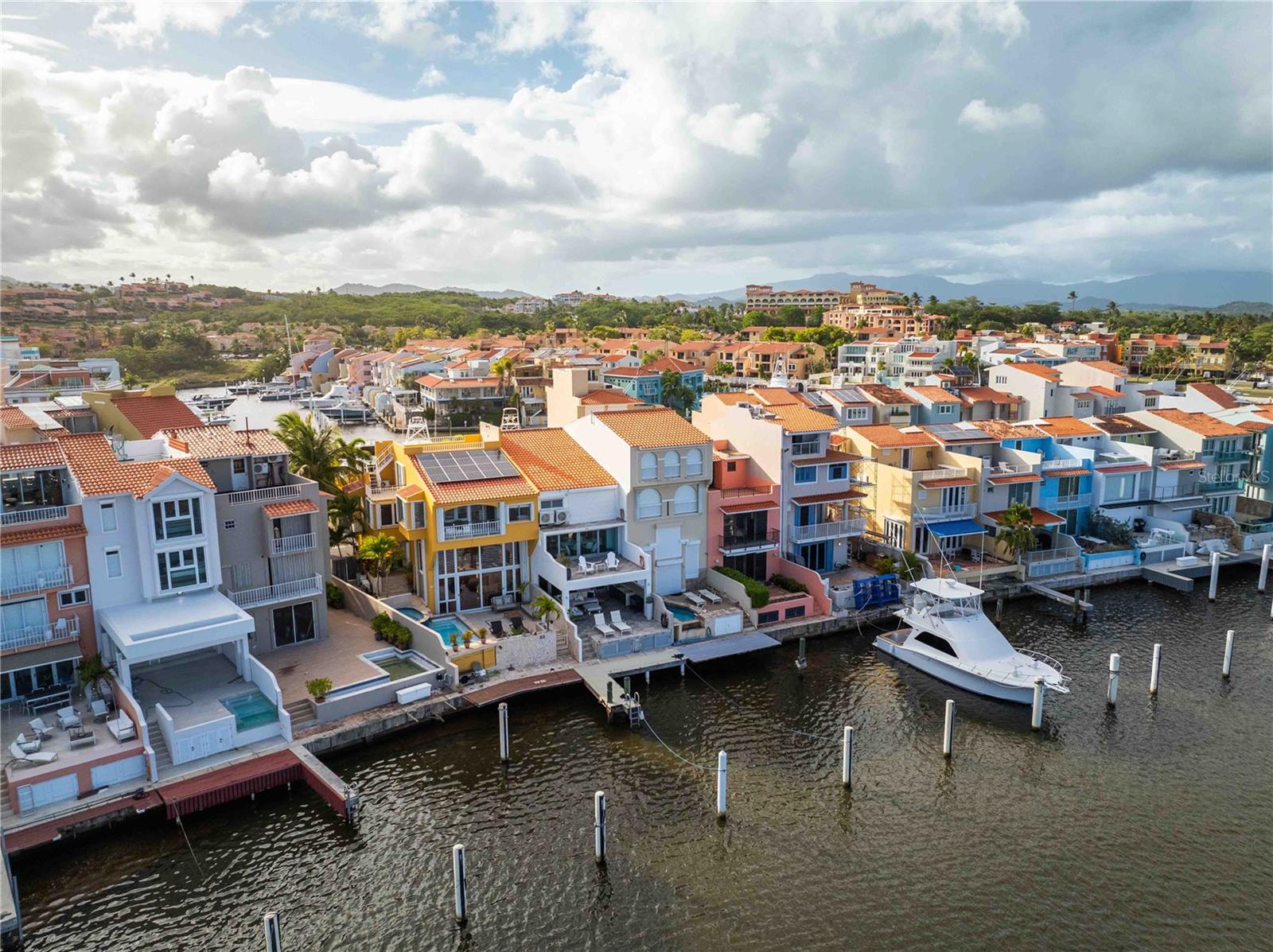ISLA SAN MIGUEL - Residential