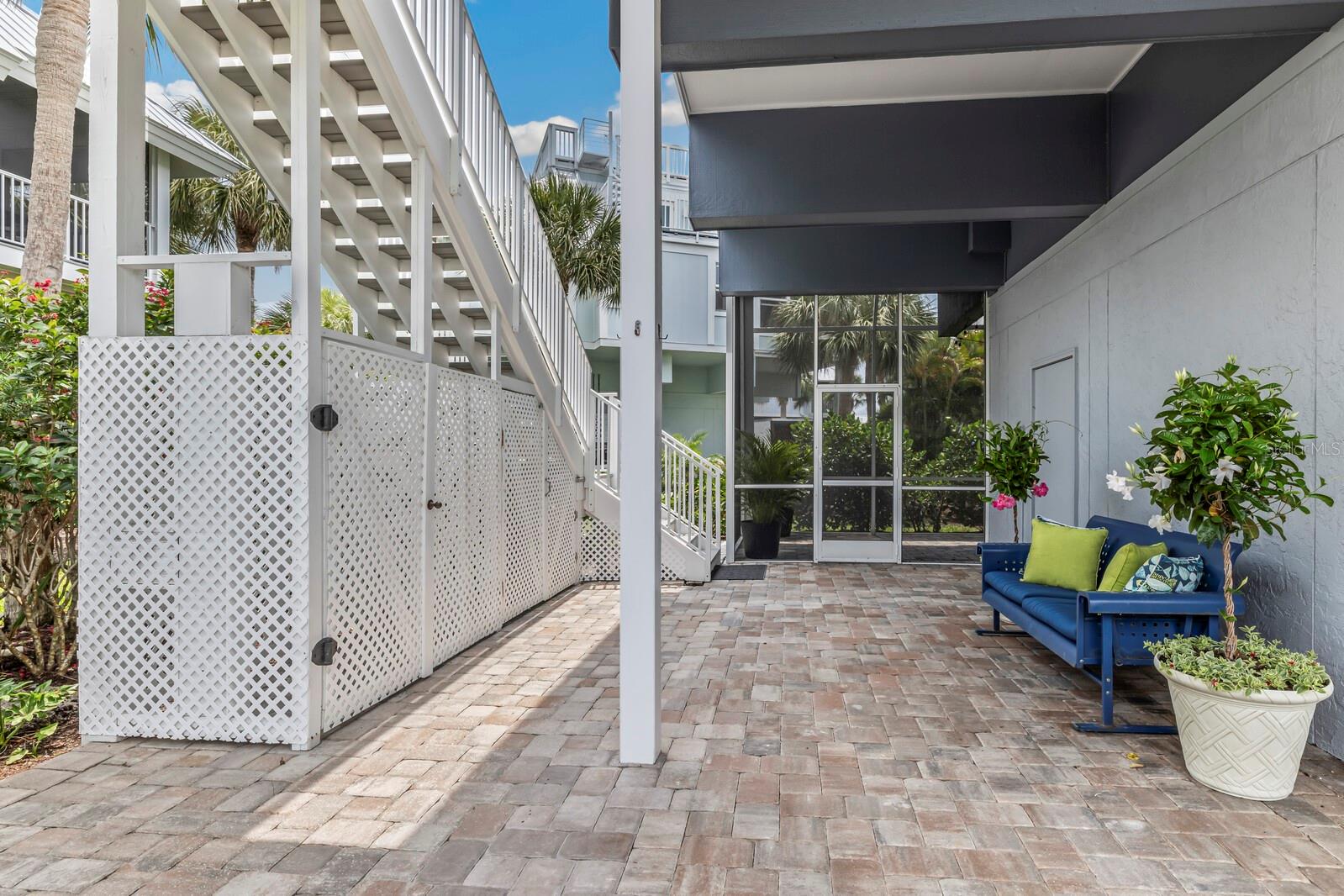 VILLAGE BOCA GRANDE CLUB PH2 - Residential