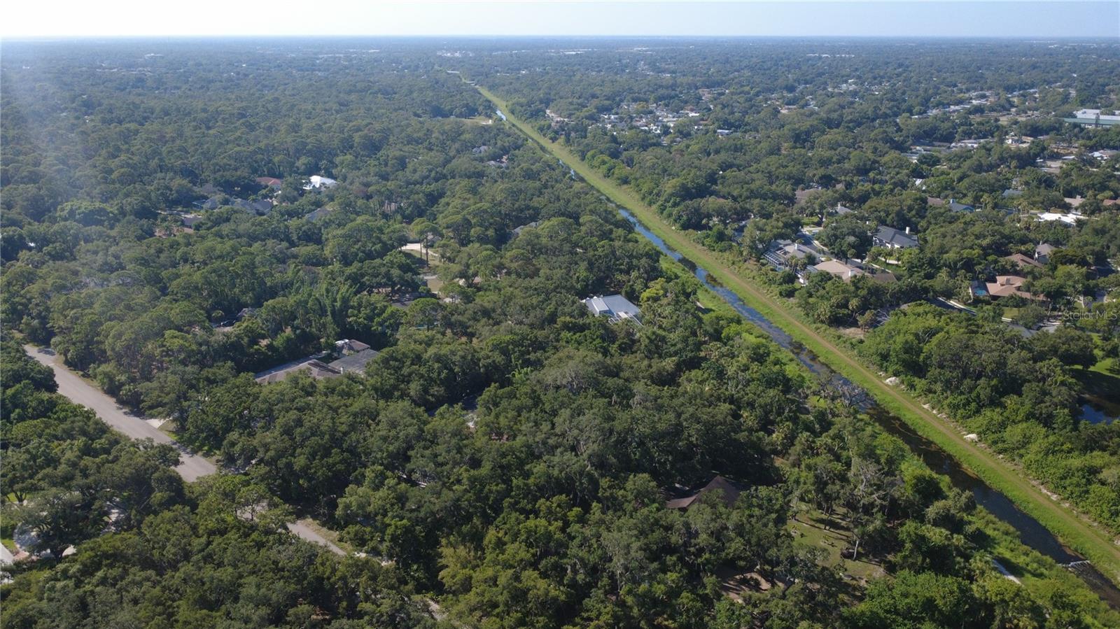HIDDEN OAKS ESTATES - Residential