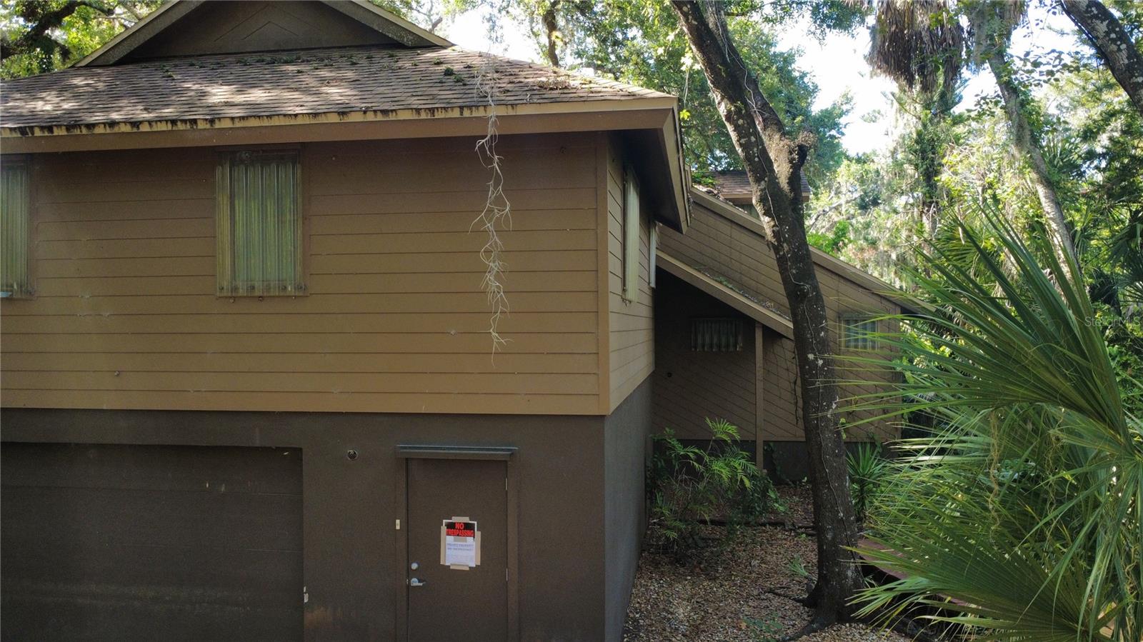 HIDDEN OAKS ESTATES - Residential