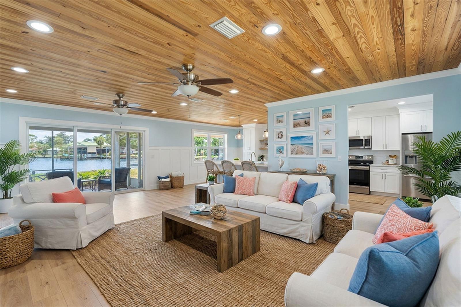 SUWANNEE SHORES - Residential