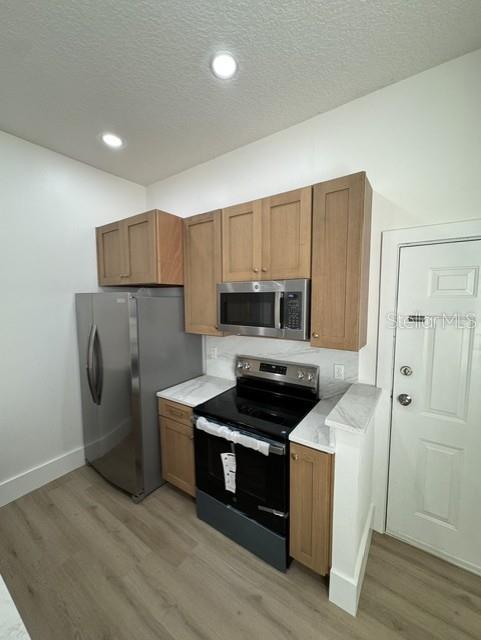BALDWIN PARK UN 08A - Residential Lease