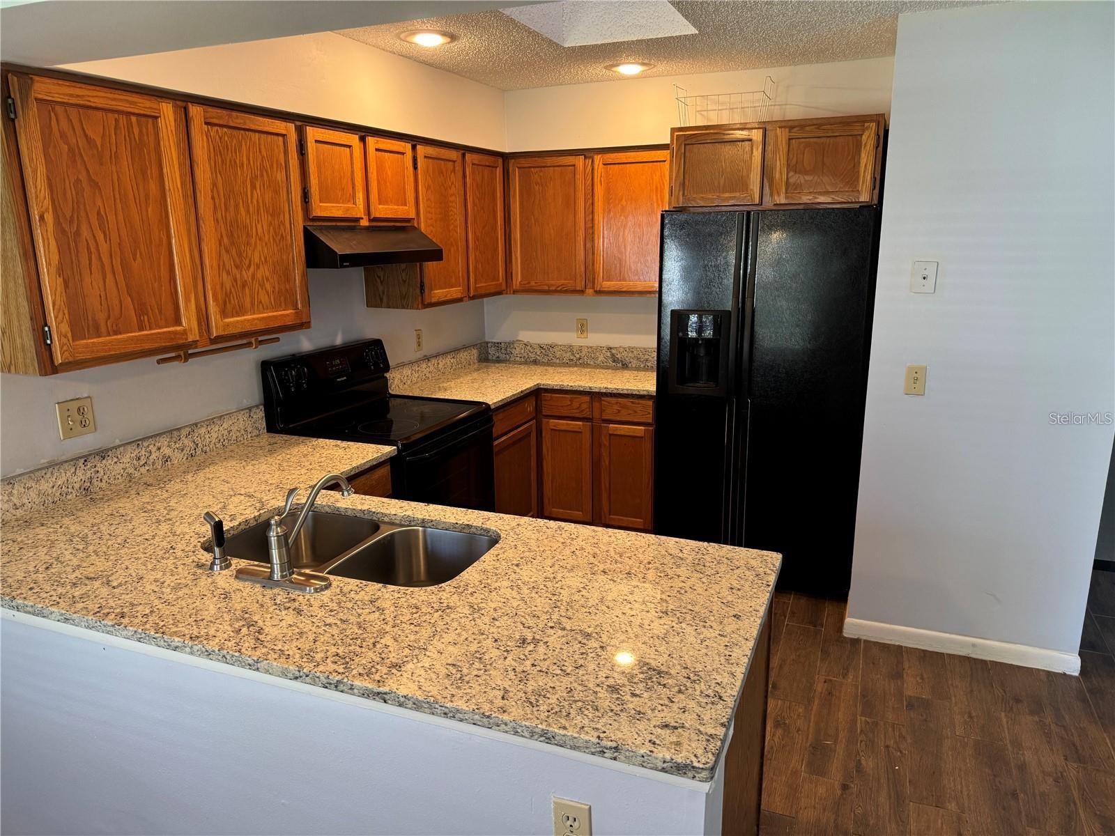 SUNCREST - Residential Lease