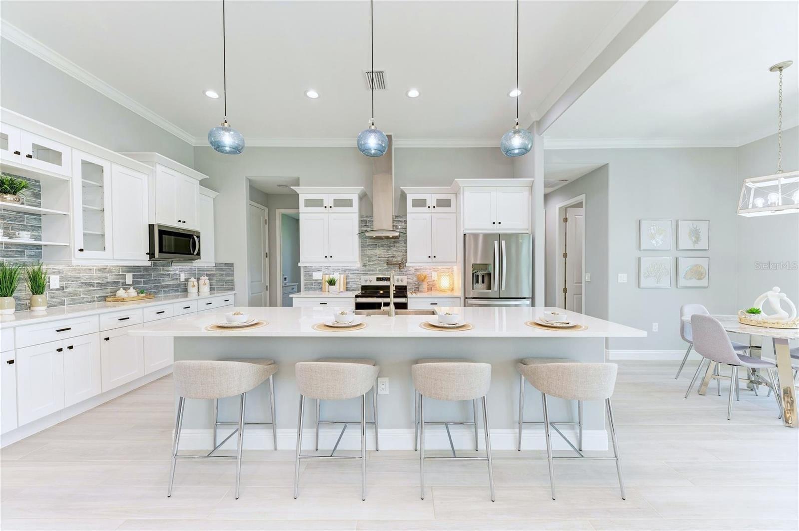ROTONDA WEST LONG MEADOW - Residential