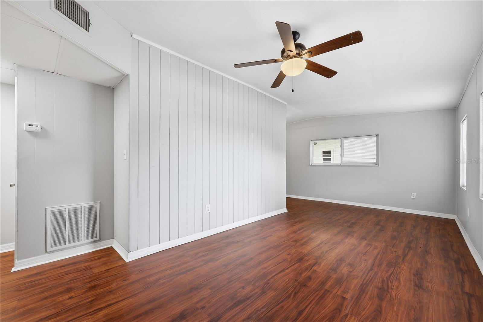 EUSTIS PINECREST - Residential
