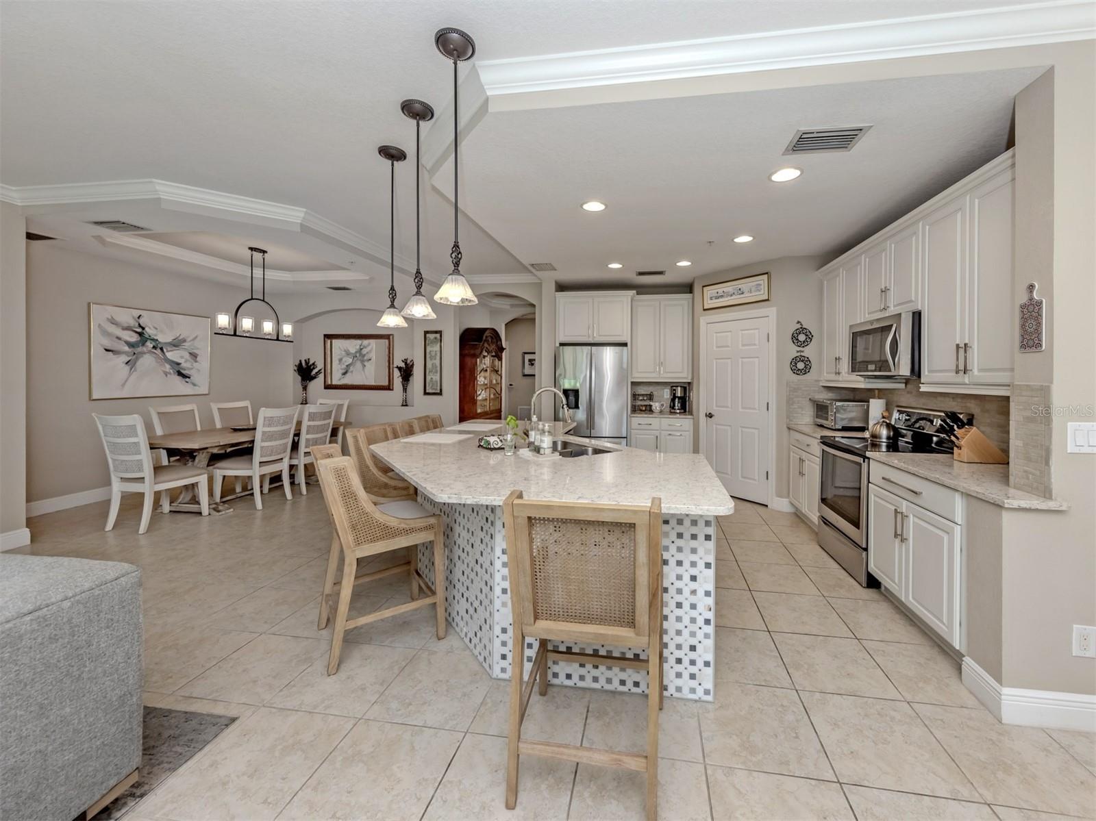CAPPELLO II AT VENETIAN GOLF & - Residential