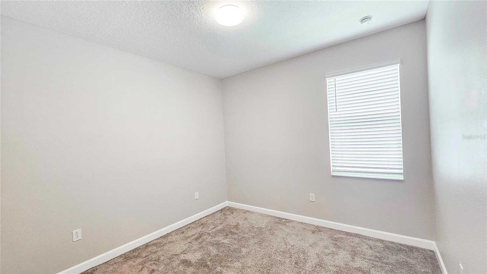 OAKS AT MOSS PARK - Residential Lease