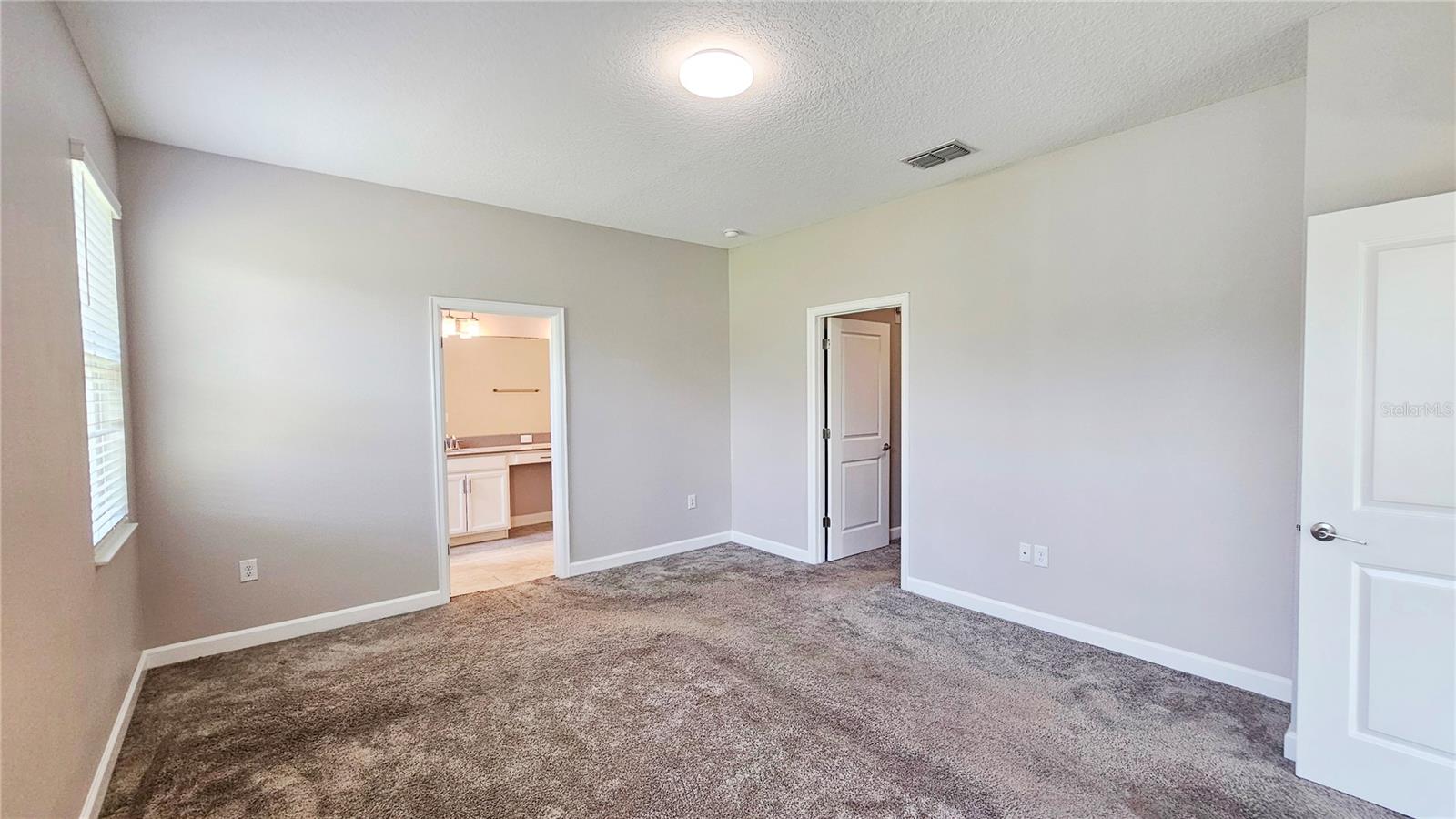 OAKS AT MOSS PARK - Residential Lease