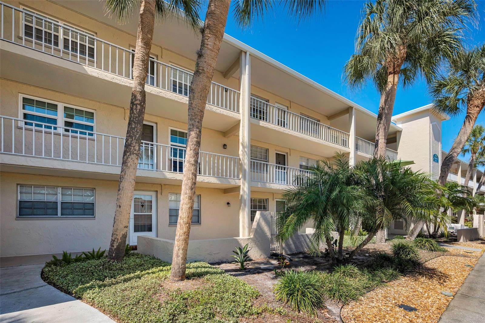 HEATHER LAKE APTS CONDO - Residential
