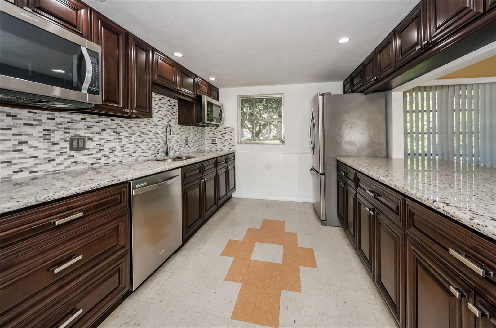 HEATHER LAKE APTS CONDO - Residential