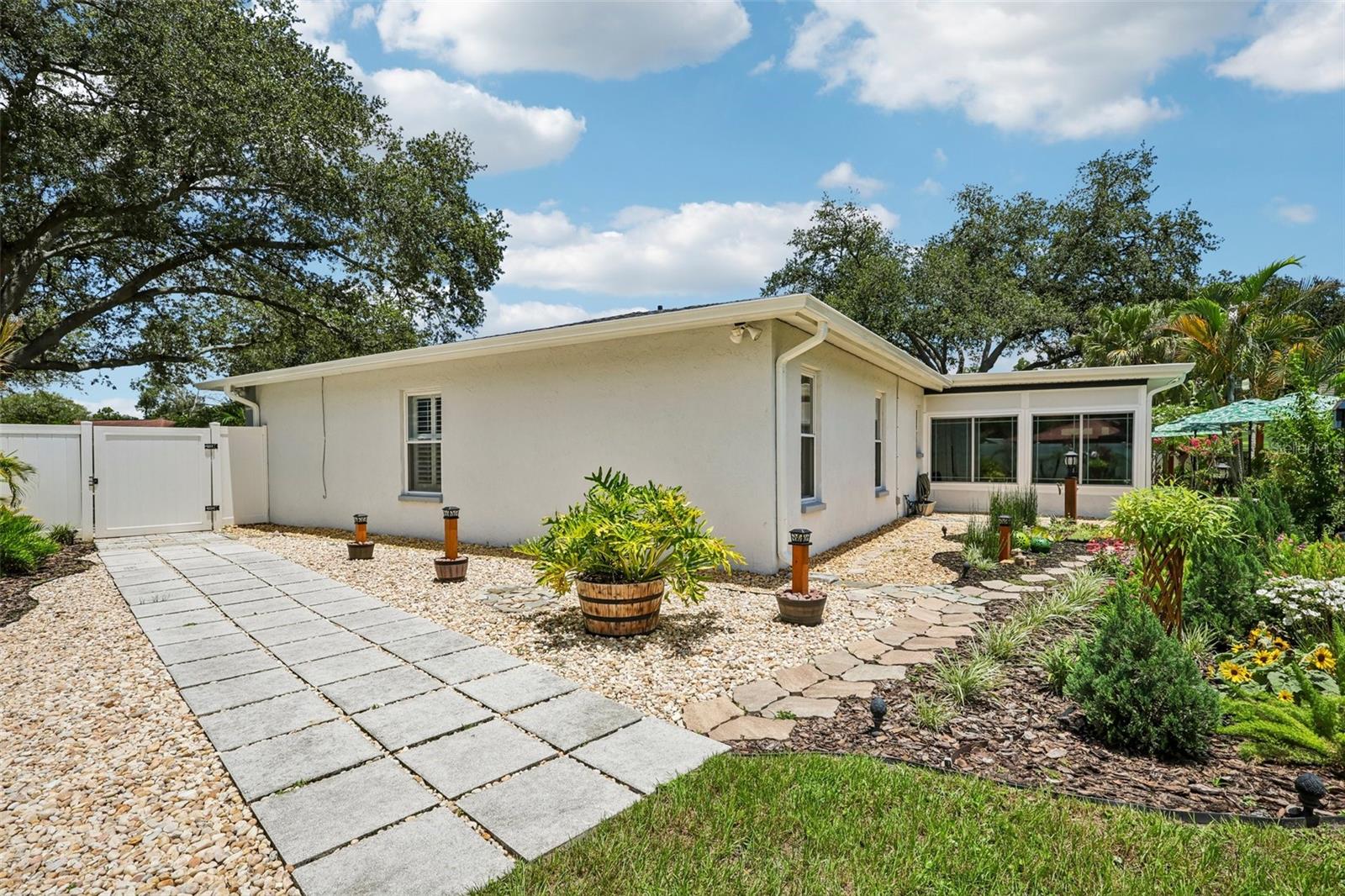 BRENTWOOD SUB - Residential