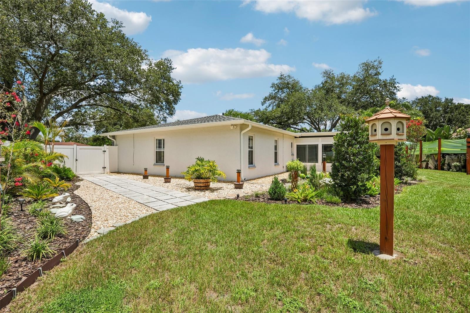 BRENTWOOD SUB - Residential