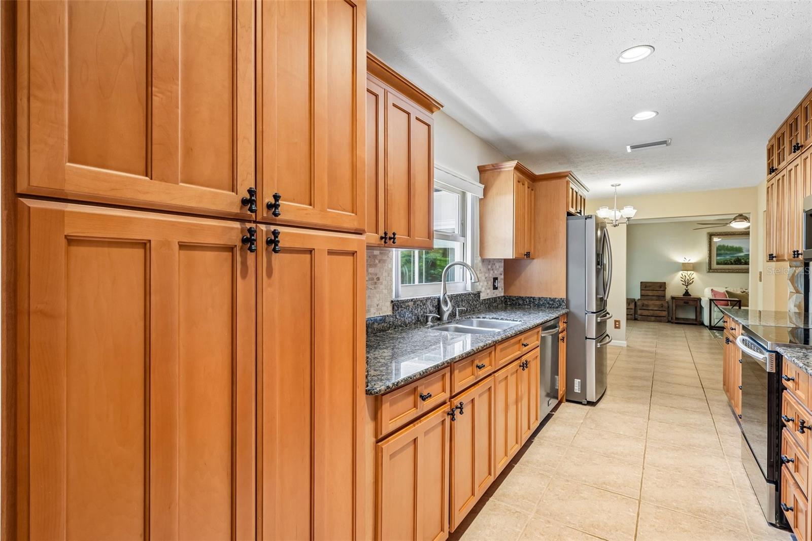 BRENTWOOD SUB - Residential