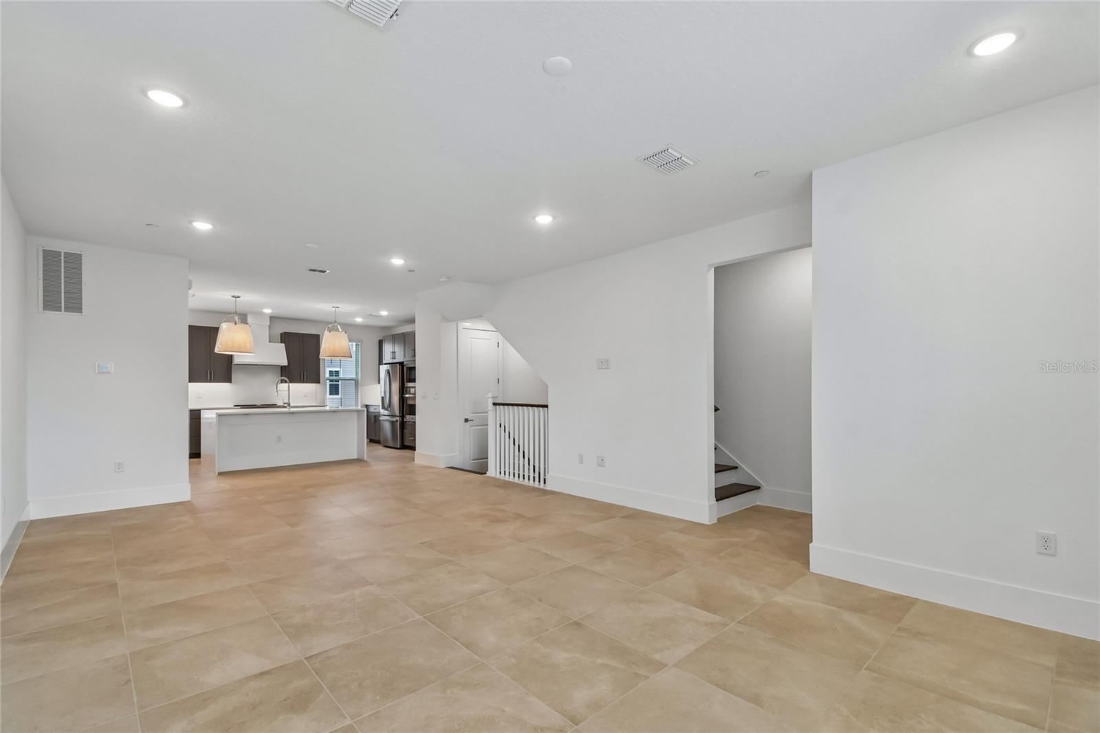 TOWNES AT NORTHLAKE - Residential