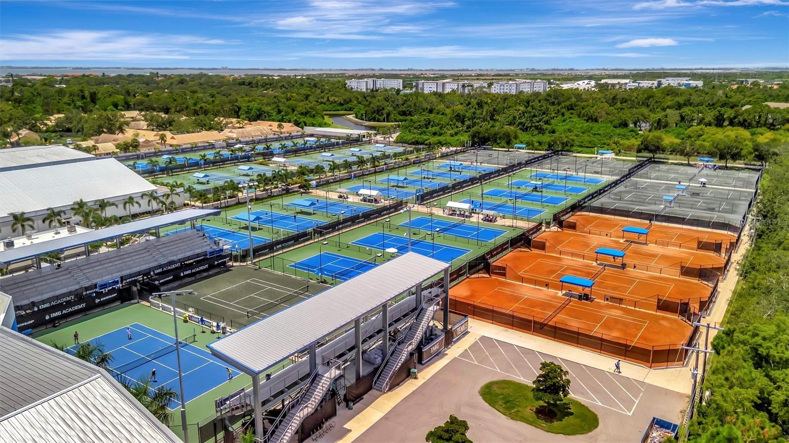 BOLLETTIERI RESORT VILLAS VIII - Residential