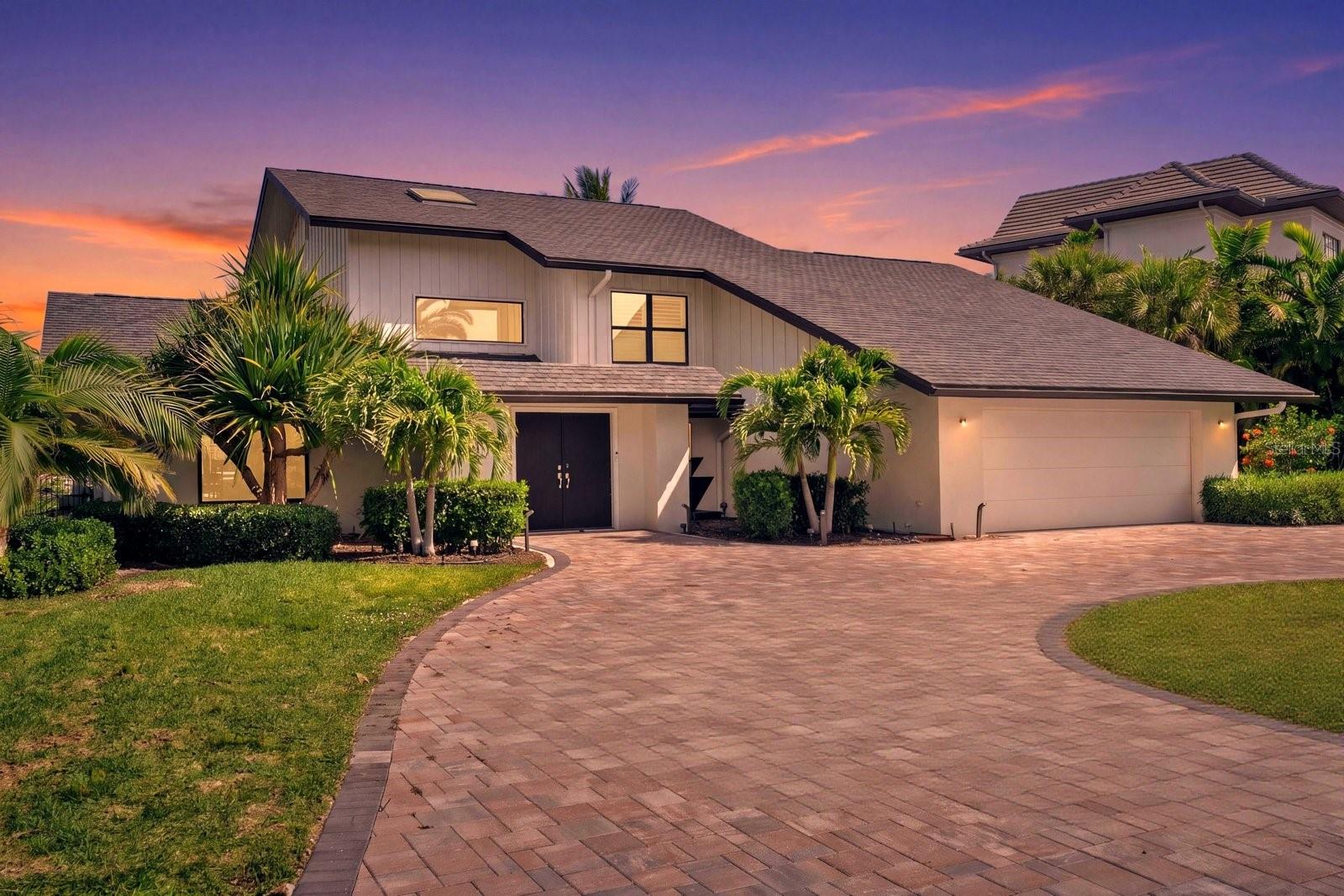 BAY ISLAND SHORES - Residential