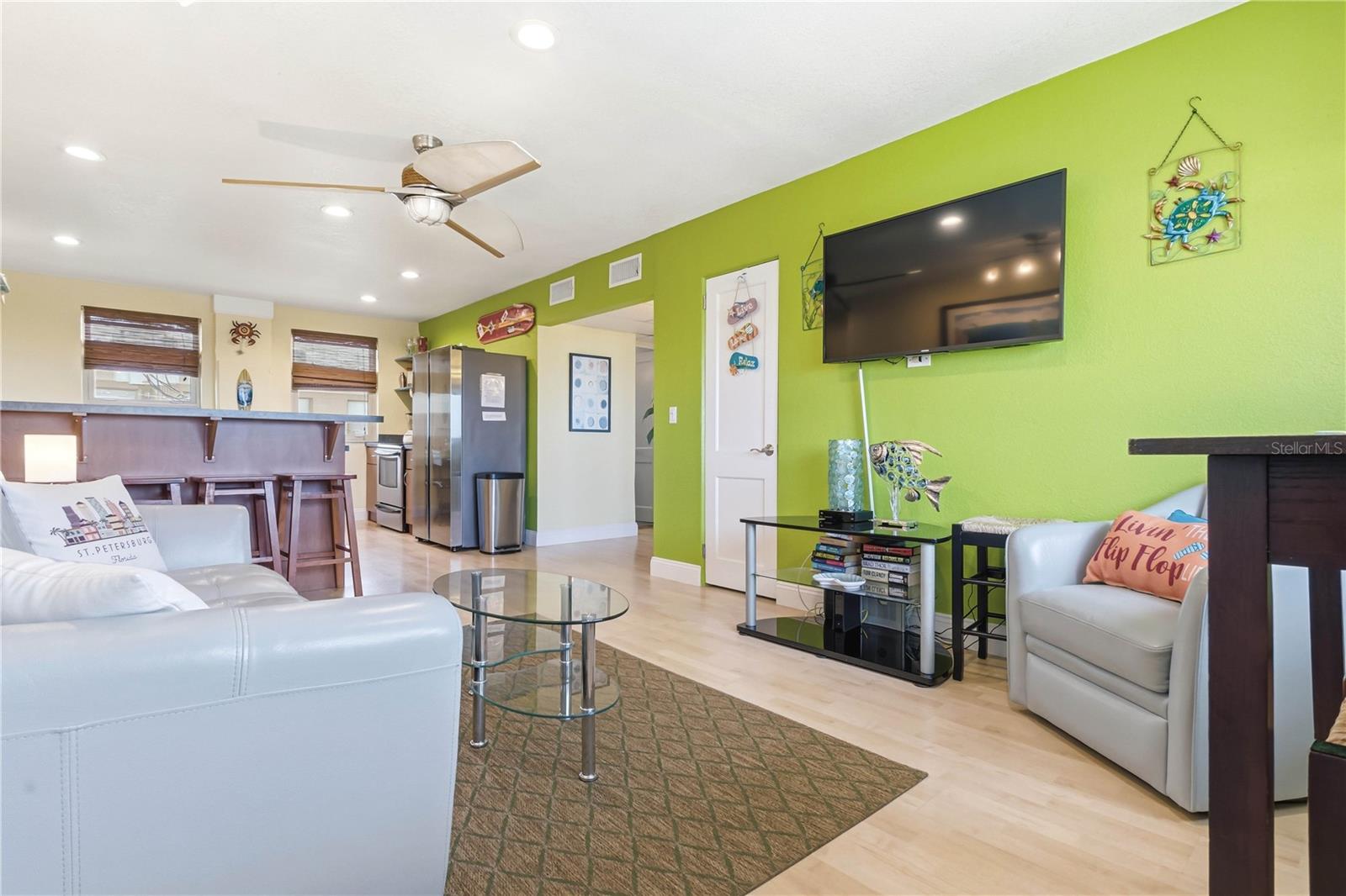 FRIENDLY NATIVE BEACH RESORT - Residential