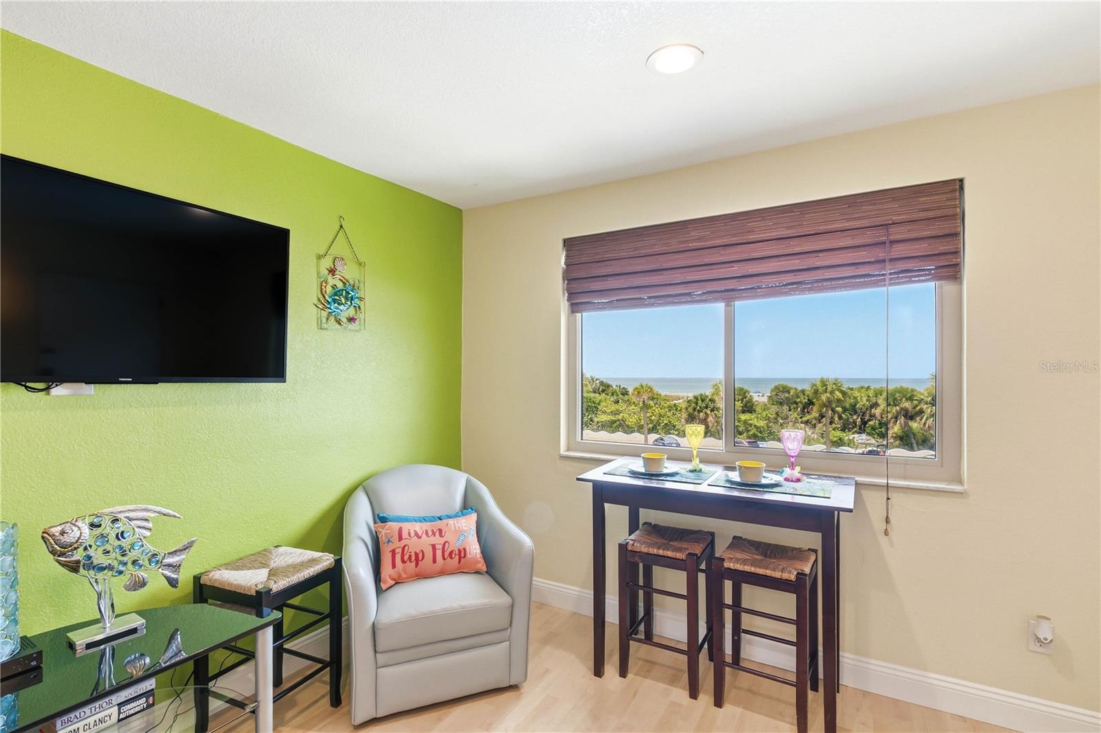 FRIENDLY NATIVE BEACH RESORT - Residential