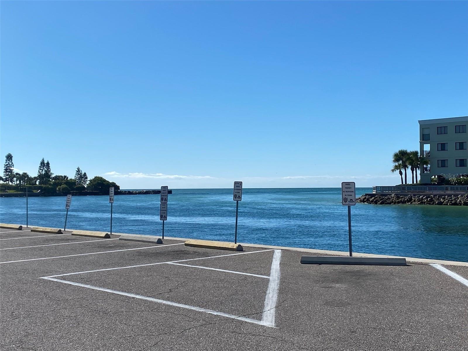 FRIENDLY NATIVE BEACH RESORT - Residential