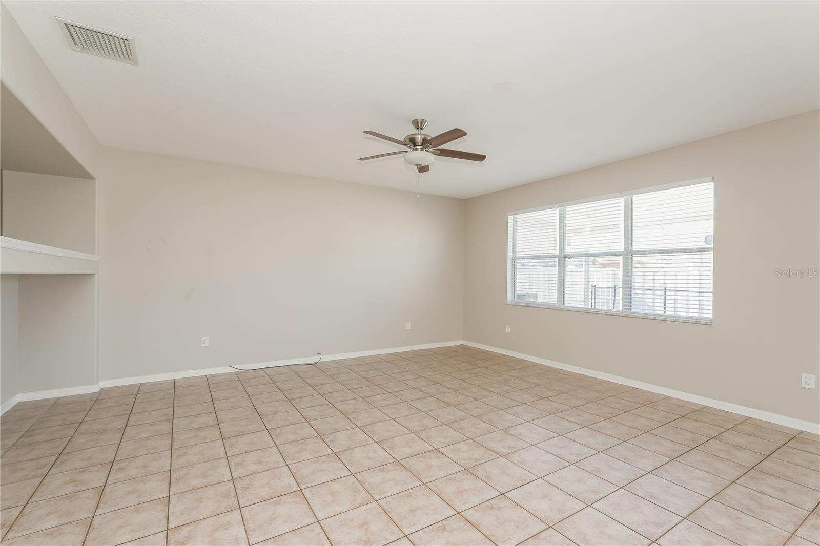 SOUTH BAY LAKES UNIT 1 - Residential