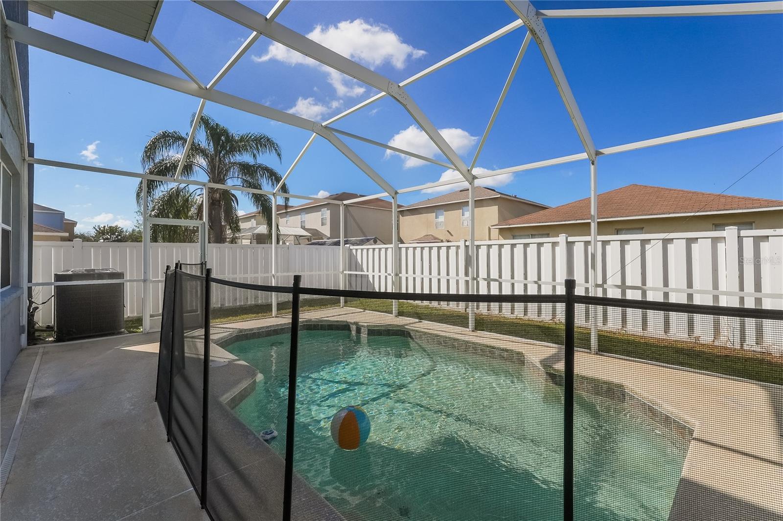 SOUTH BAY LAKES UNIT 1 - Residential